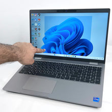 Load image into Gallery viewer, Dell Latitude 5520 Ci7 Touch