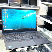 Load image into Gallery viewer, Lenovo Thinkpad X1 Carbon
