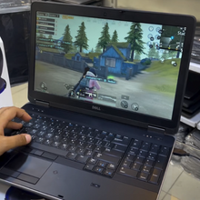 Load image into Gallery viewer, Dell Latitude E6540