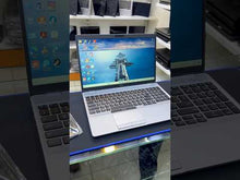 Load and play video in Gallery viewer, Dell Latitude 5511